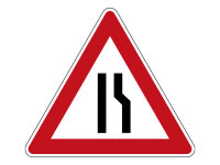 Verkehrszeichen 121-10 &ndash; Verengte Fahrbahn (rechts)
